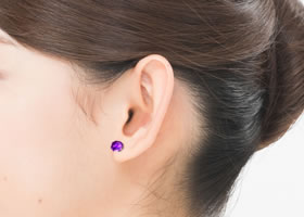 ピアス